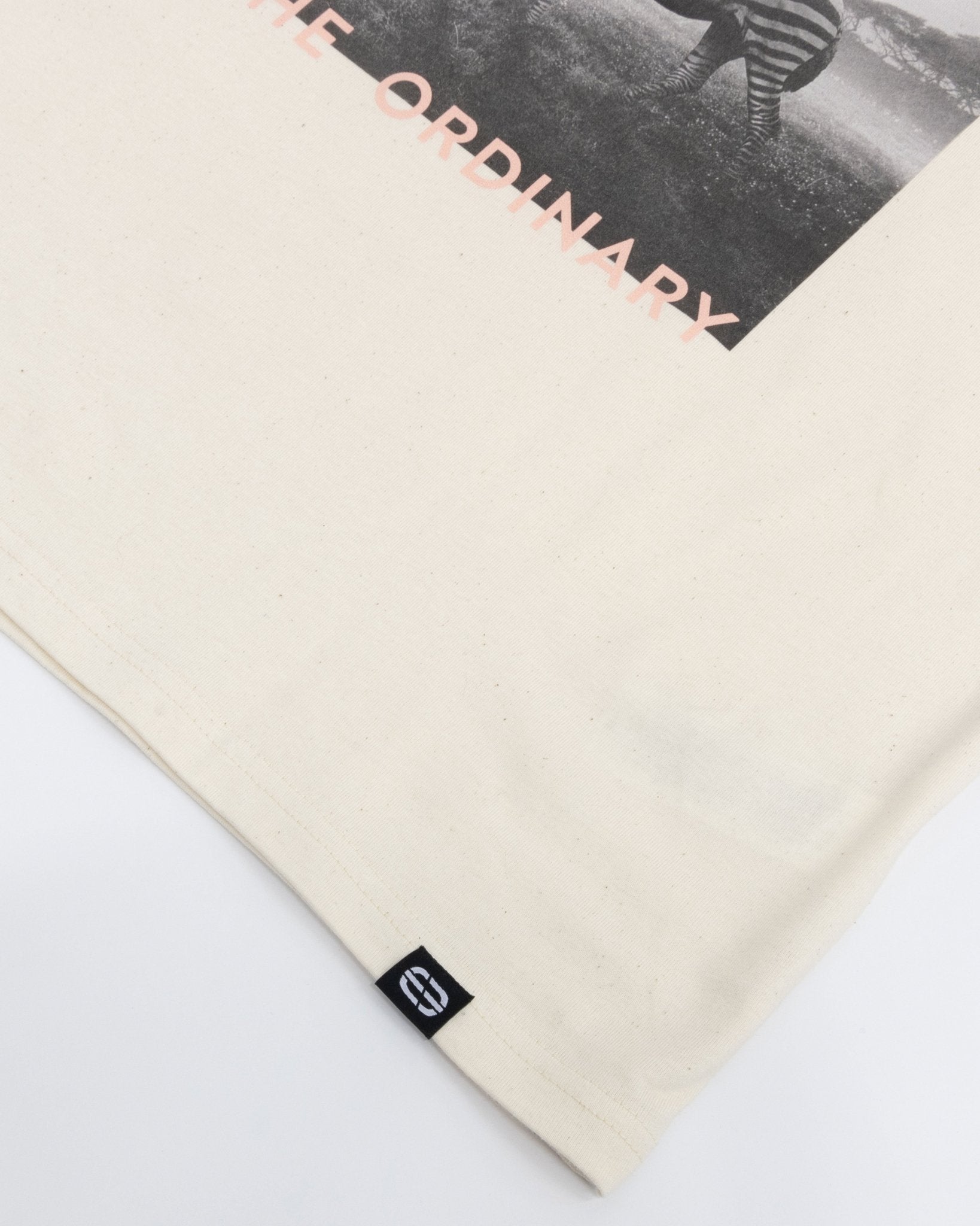 Crewneck T-Shirt - Escape the ordinary "Losing it" - wiseenough. | Nachhaltige Streetwear