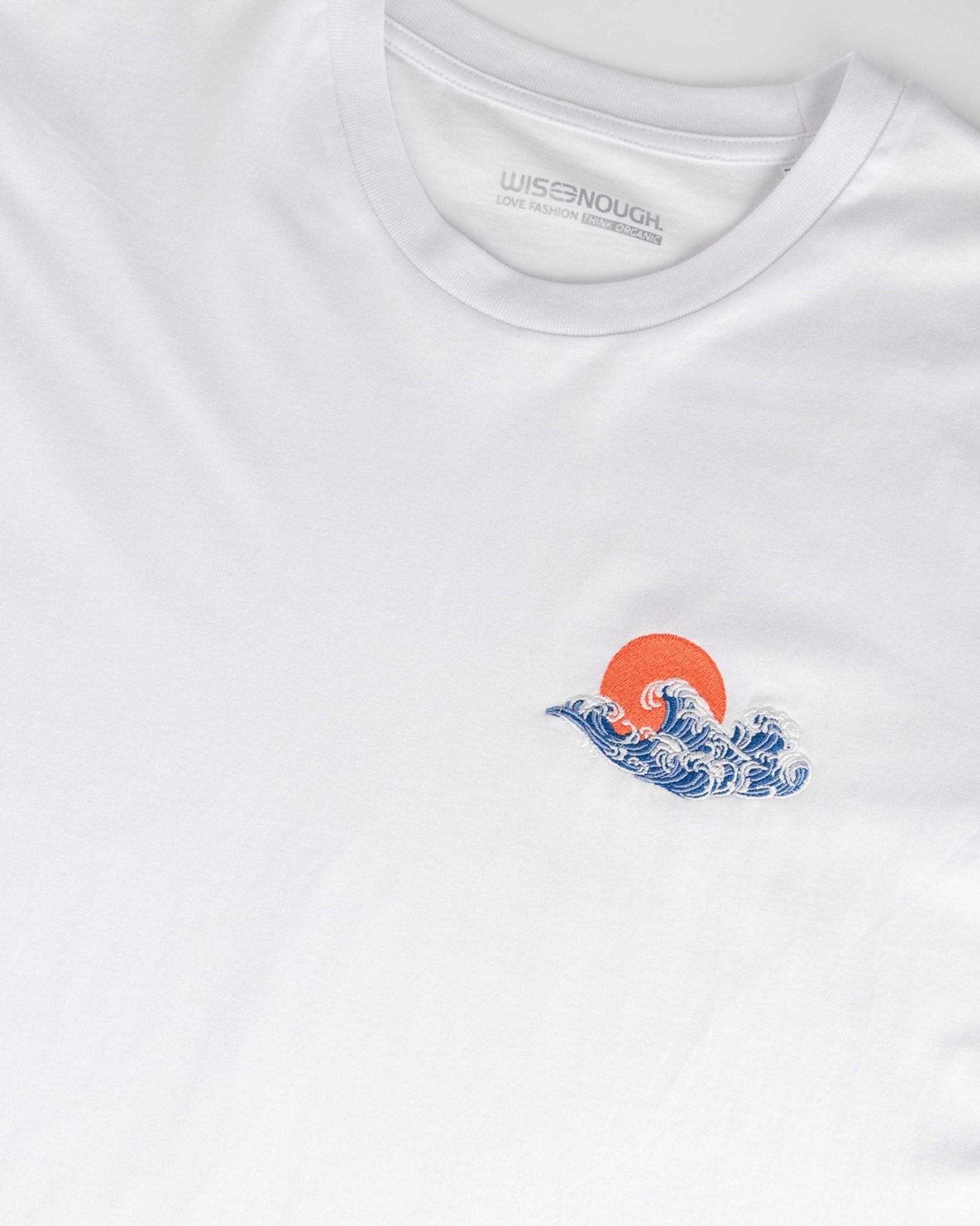 Unisex T-Shirt - Sunsetwave - wiseenough. | Nachhaltige Streetwear