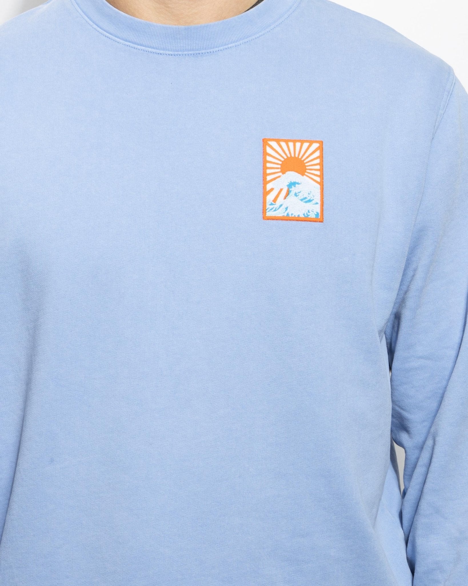 Sunnywaves Sweat - wiseenough. | Nachhaltige Streetwear
