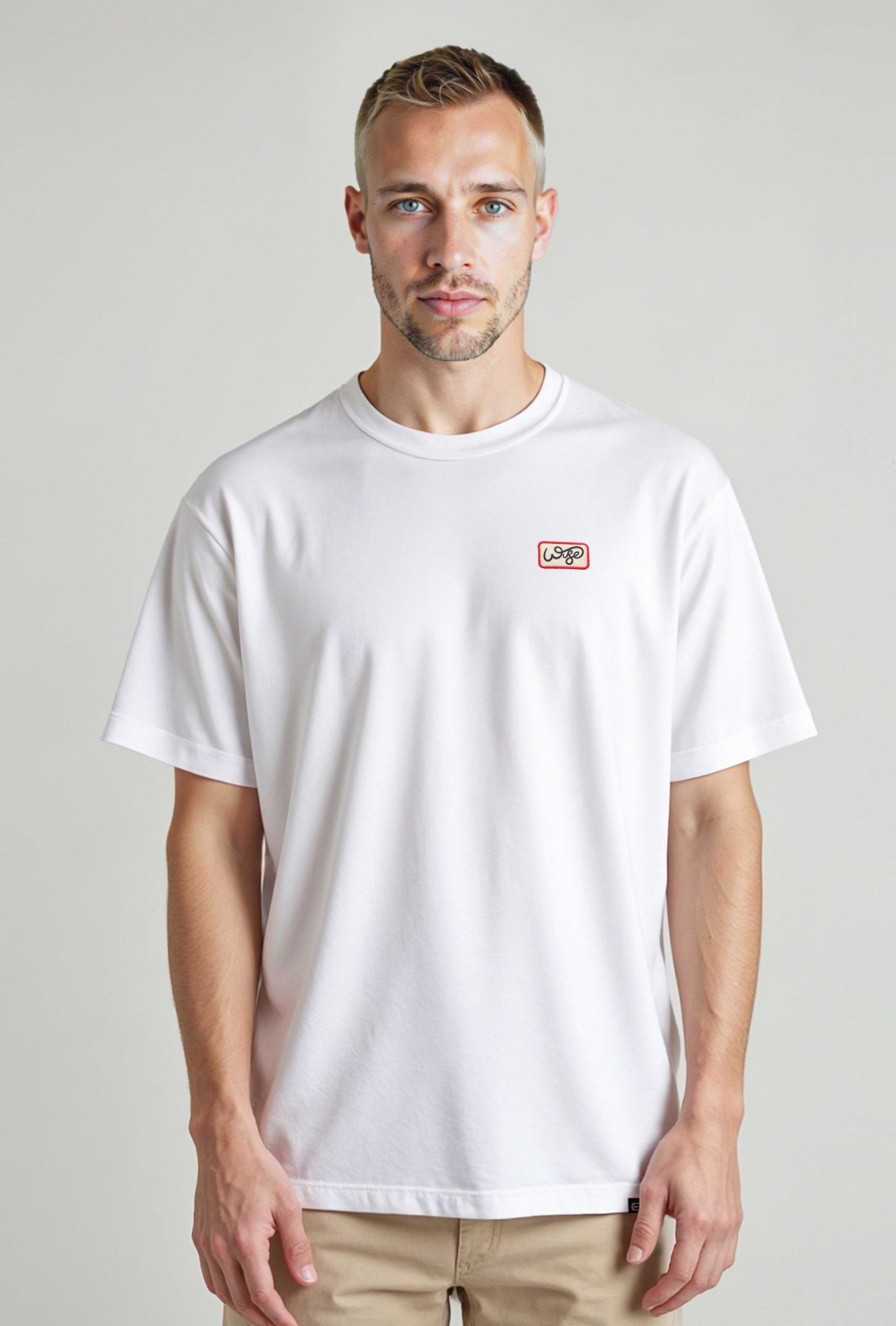 The Elefly heavyweight Tee - wiseenough. | Nachhaltige Streetwear